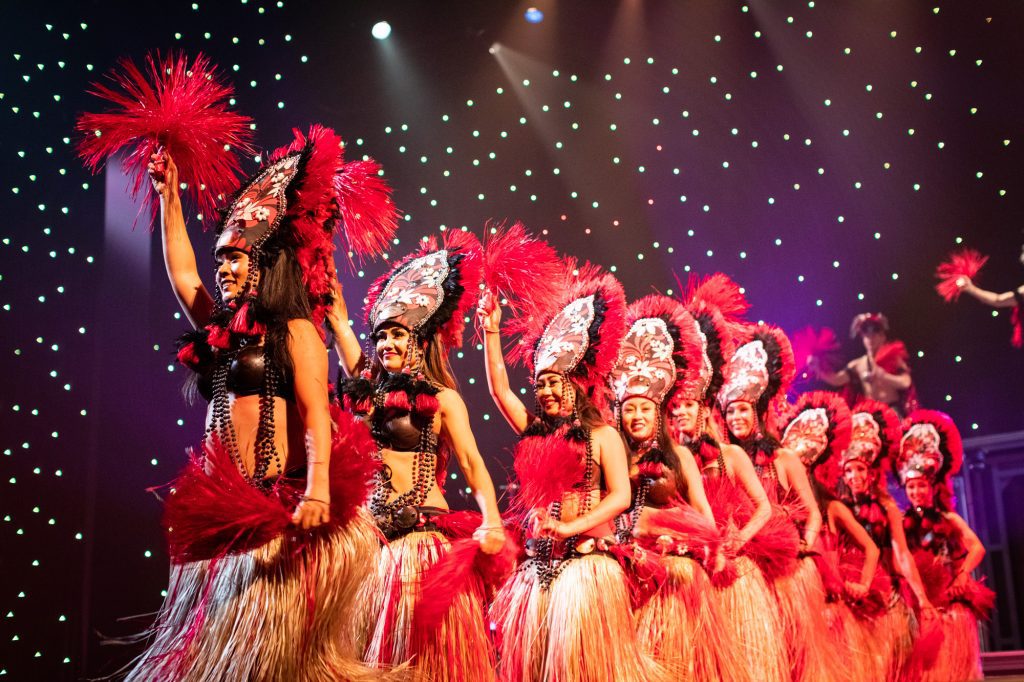 Hawaiian Dancers