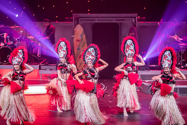 833872302-rock-a-hula-show-cast-otea