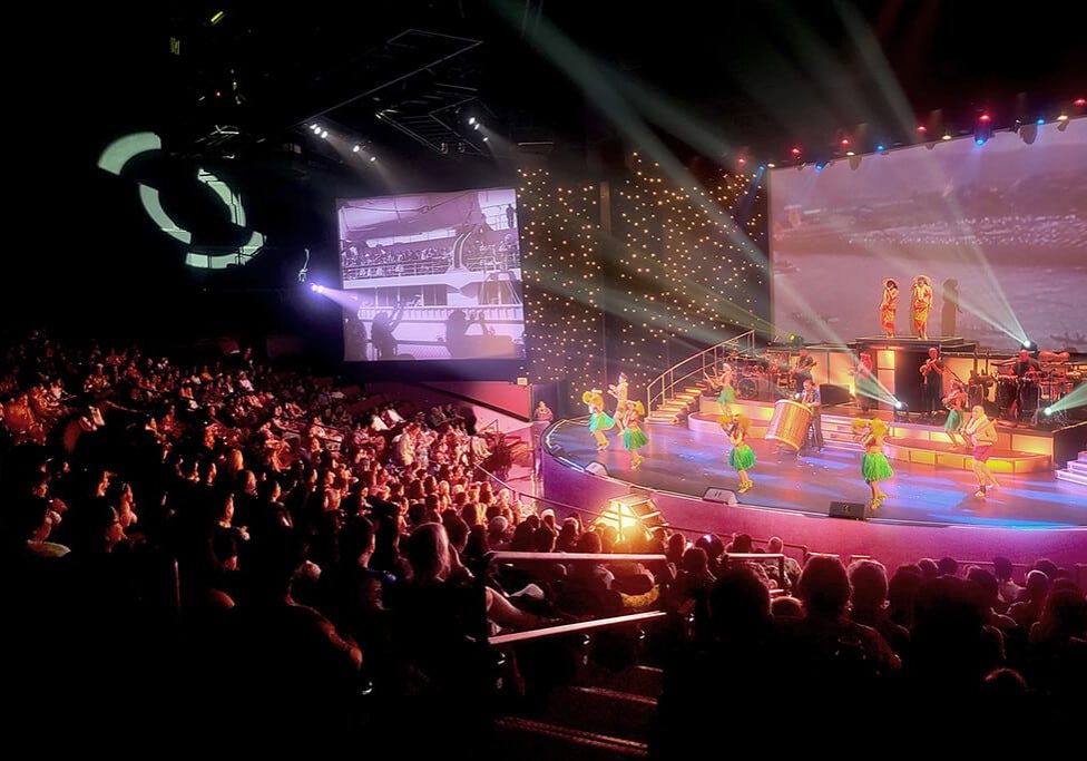 Rock-A-Hula-Show-Royal-Hawaiian-Theater